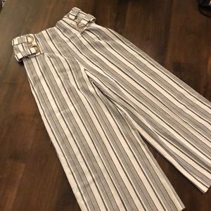 MINKPINK grey and White Striped Cropped Pants
